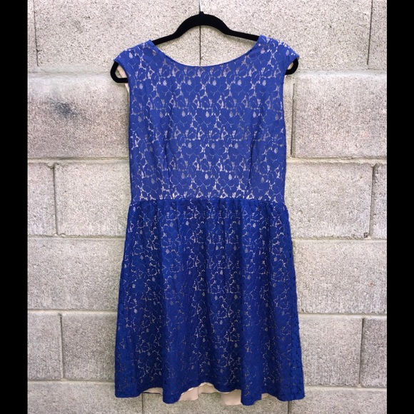 Blue Lace dress Size: 12 - Picture 1 of 4